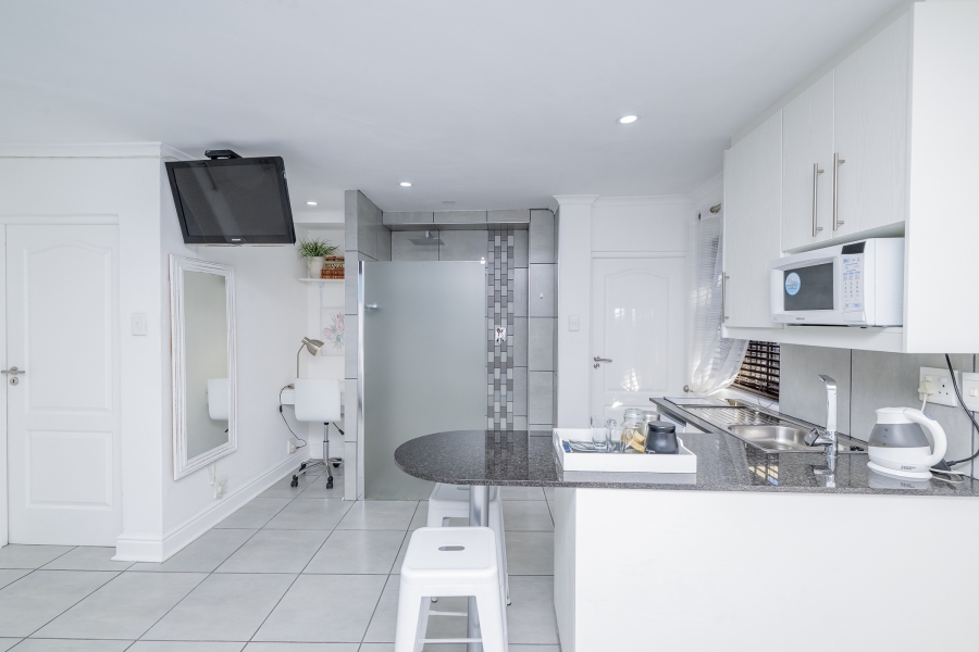 7 Bedroom Property for Sale in Eversdal Western Cape